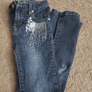 ⭐SALE 4/$20⭐Girls sequin embellished jeans